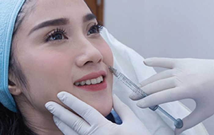 INJEKSI BOTOX